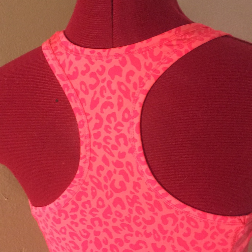 NWOT H&M Cheetah Workout Tank - Picture 4 of 5